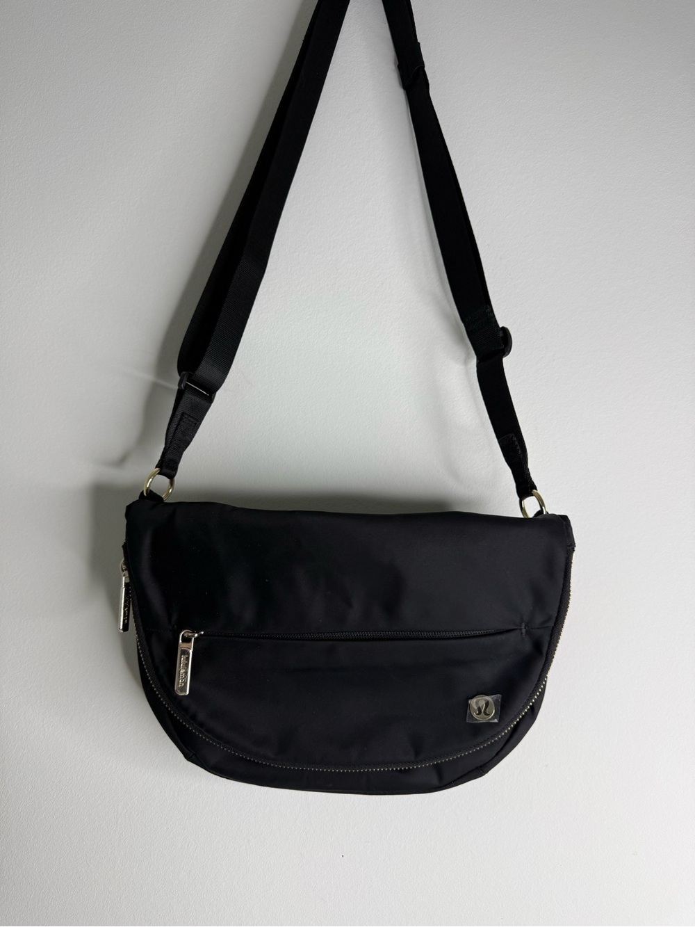 lululemon athletica Black Crossbody Bag with Silver Accents